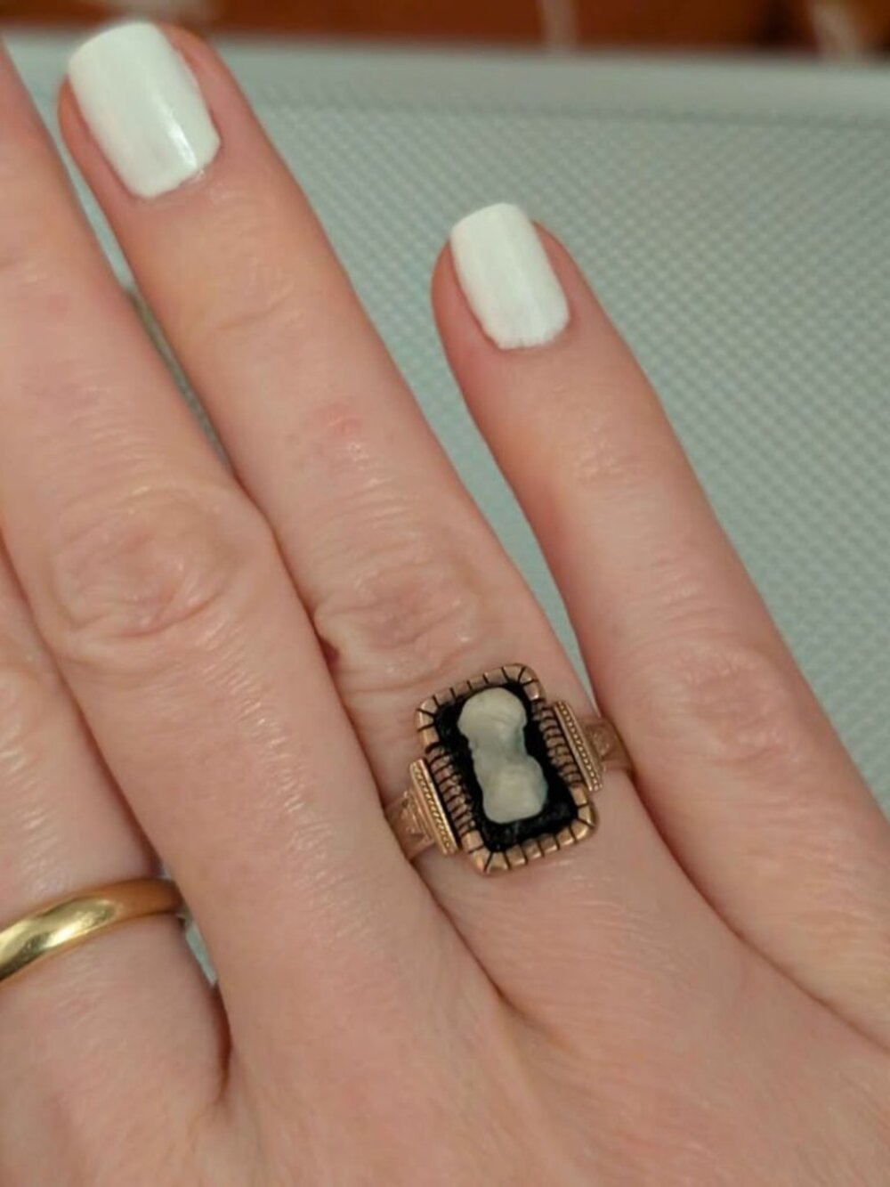 14k Gold Antique Cameo Worn Victorian Ring Size 6